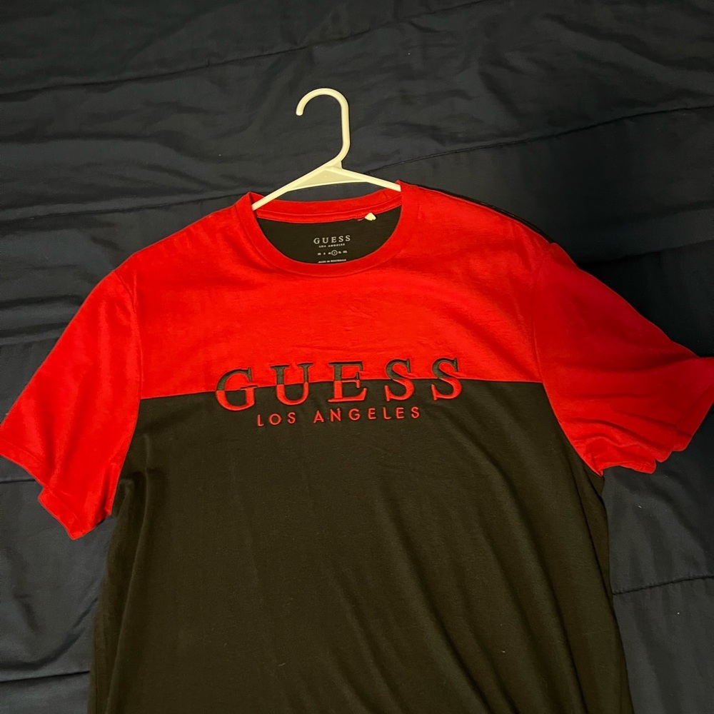 Vintage Guess tshirt